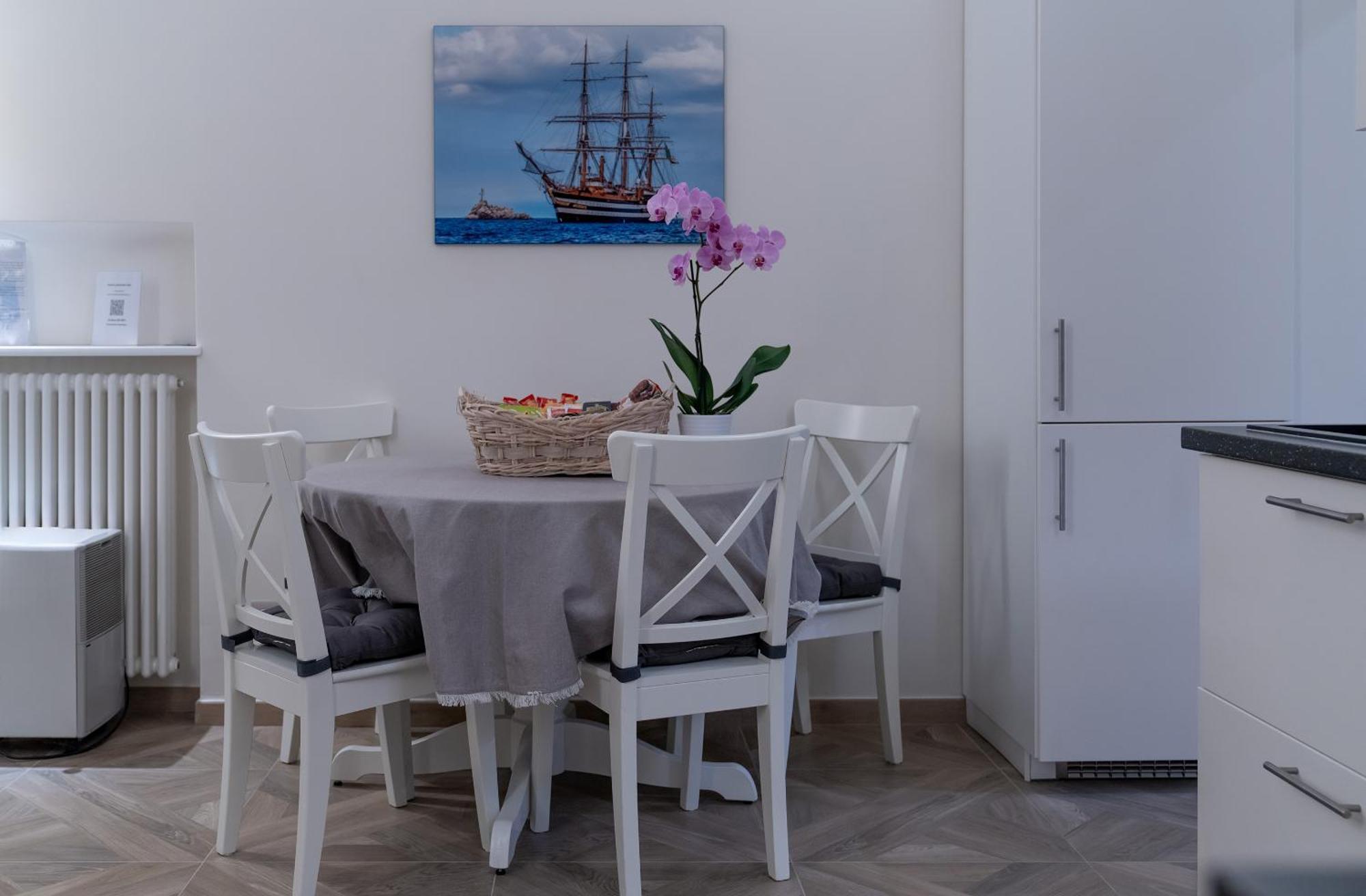 Appartamento Insula Lubrensis Flat Massa Lubrense Esterno foto